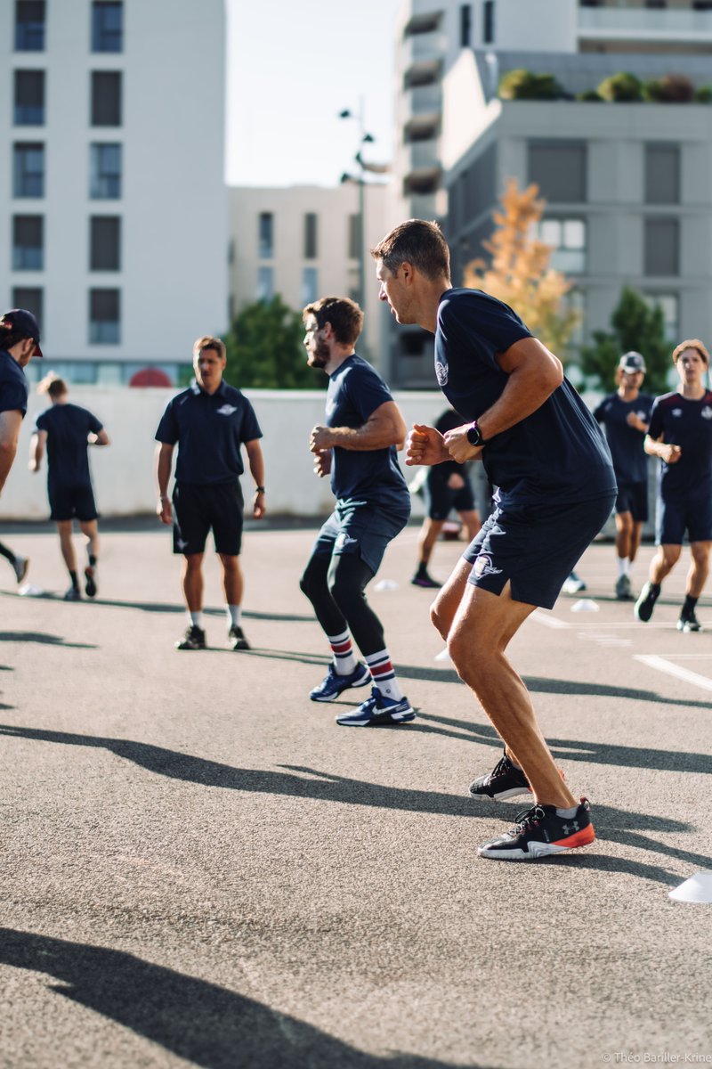 🔛 # 𝐏𝐑𝐄́ 𝐒𝐀𝐈𝐒𝐎𝐍 #⚡️

Les premiers regards complices, les premières sueurs partagées entre coéquipiers 🦉

#GoDucsGo | #SportAngers | #LaDalleAngevine I #SLMHockey