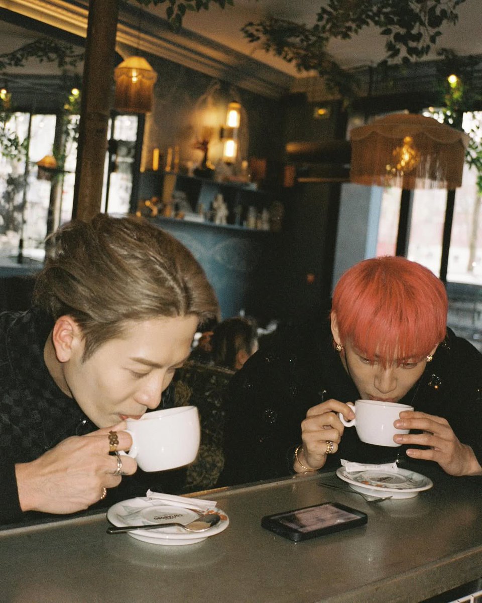 รู้สึกภูมิใจในตัวเมนมาก เมื่อไหร่เมนทั้งคู่จะเจอกันอีกน่ะ รสชาดน้ำชาเป็นไงบ้างคับ 🥺

#Jackbam