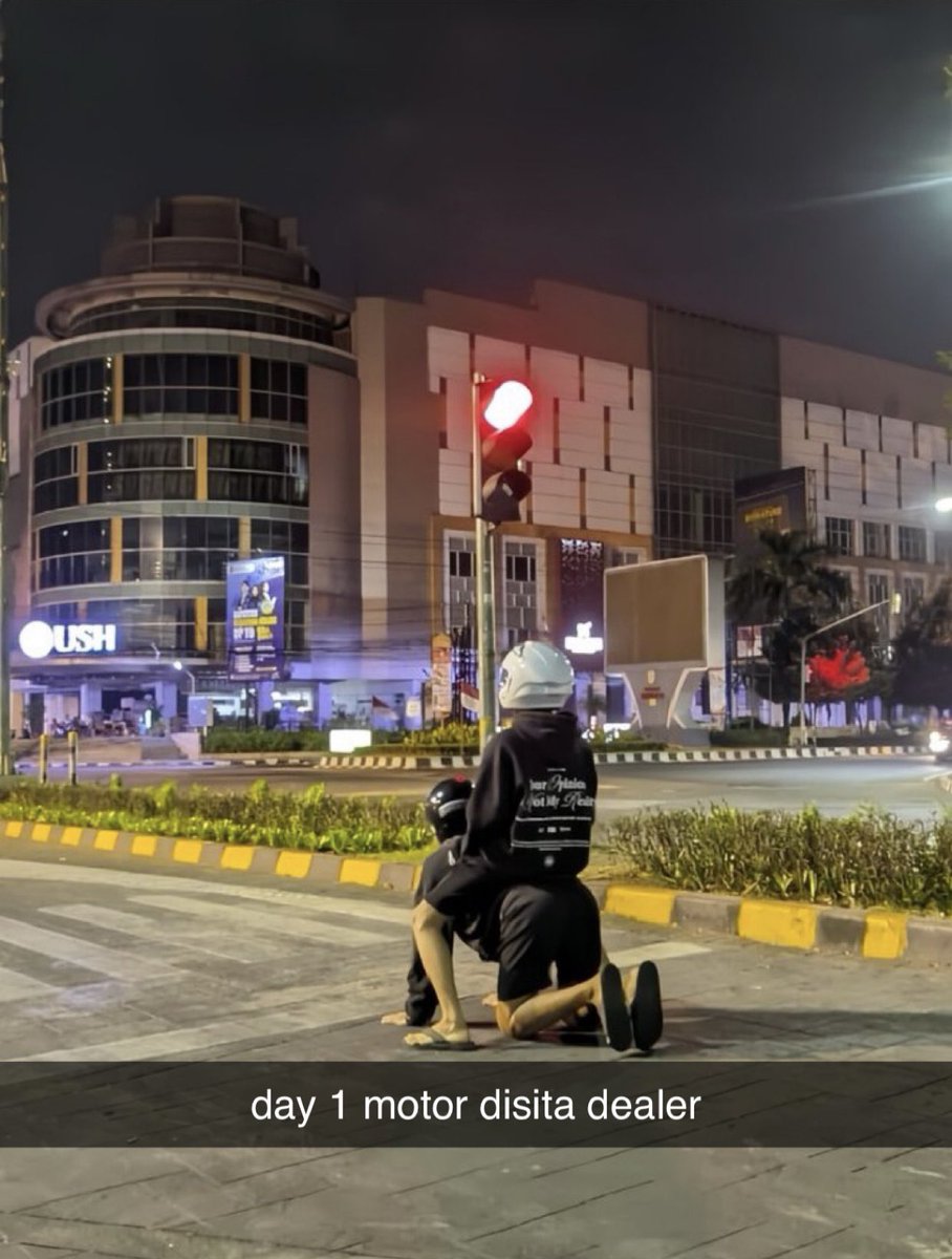 KOS (Komunitas Orang Sinting) (@qrivasi) on Twitter photo 