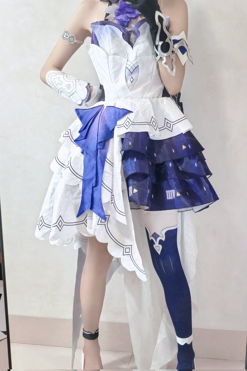Elysia_cxx's tweet image. 新衣服
要破产了
#琪亚娜 #时砾逐光 #崩坏三 #cosplay