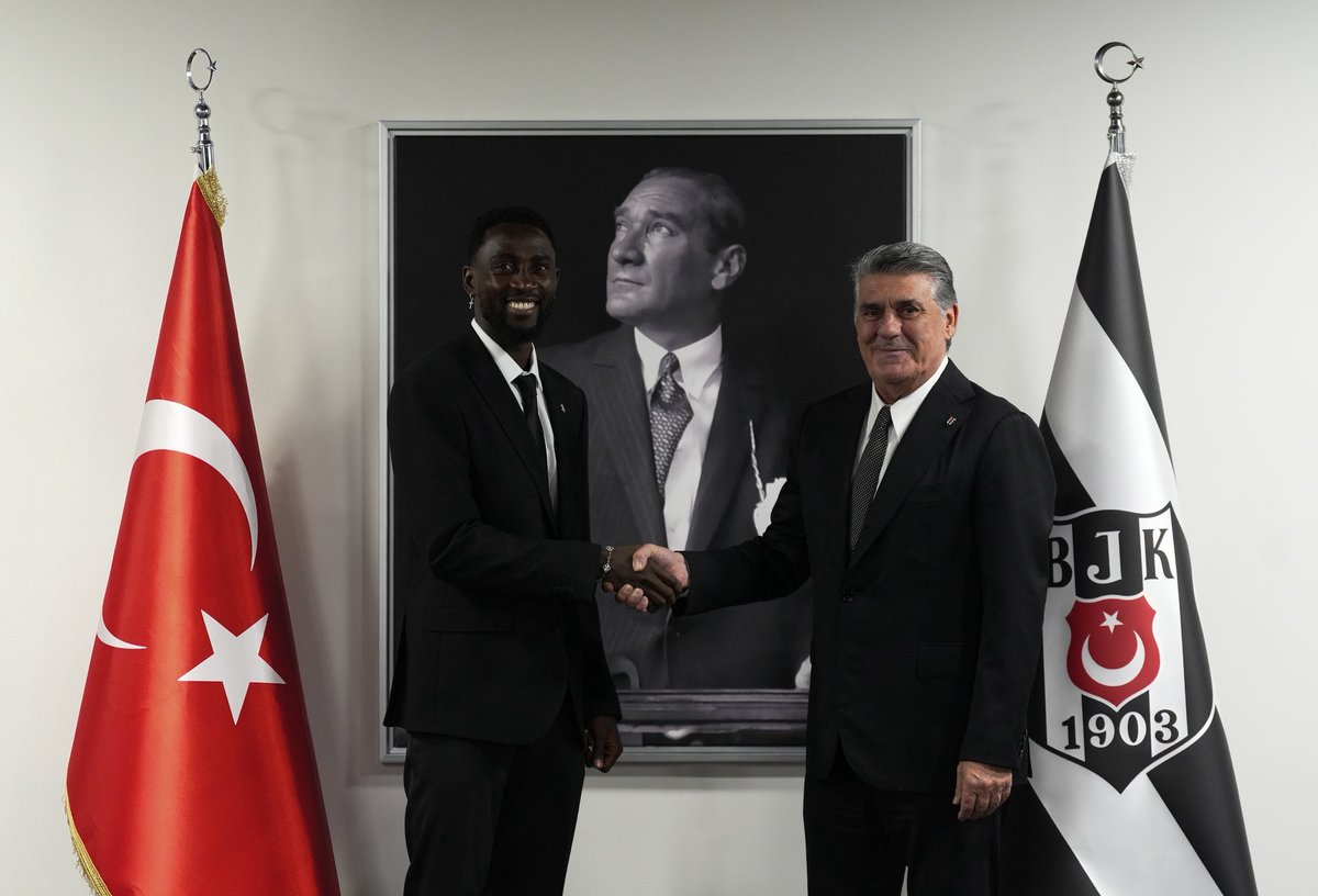 Beşiktaş, Wilfred Ndidi'nin 8 milyon euro karşılığında transfer edildiğini KAP'a bildirdi.