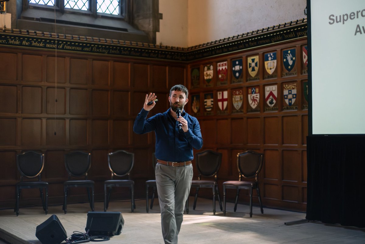 TheIrishManTS's tweet image. I was invited to share my Saudi &amp;amp; Irish storytelling strategies at Canada’s top HigherEd MarComs conference (again) 🎤

This time, on the beautiful University of Toronto campus. I was chuffed to take to the Hogwarts-esque ‘Great Hall’ main stage of the event (twice) 🙌  #PSEWEB