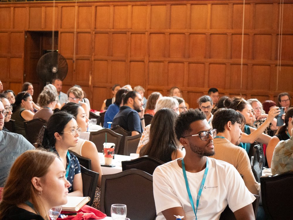 TheIrishManTS's tweet image. I was invited to share my Saudi &amp;amp; Irish storytelling strategies at Canada’s top HigherEd MarComs conference (again) 🎤

This time, on the beautiful University of Toronto campus. I was chuffed to take to the Hogwarts-esque ‘Great Hall’ main stage of the event (twice) 🙌  #PSEWEB