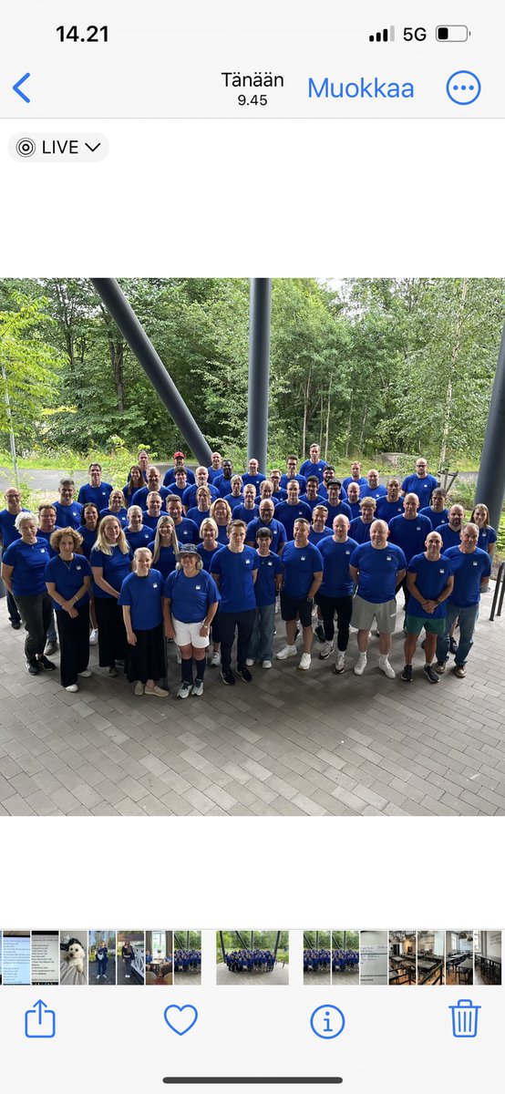 Tästä alkaa Märskyn valmennusvuosi 2025-26. Komea joukko valmentajia ja eri alojen asiantuntijoita. Samalla alkaa mun 30.(!) vuosi Märskyssä. Ollut etuoikeus saada tehdä töitä täällä näiden kollegoiden kanssa 🙏
<a href="/Makelanrinne/">Märsky</a> @Urhea  <a href="/OlympicTeamFI/">Olympic Team Finland</a>