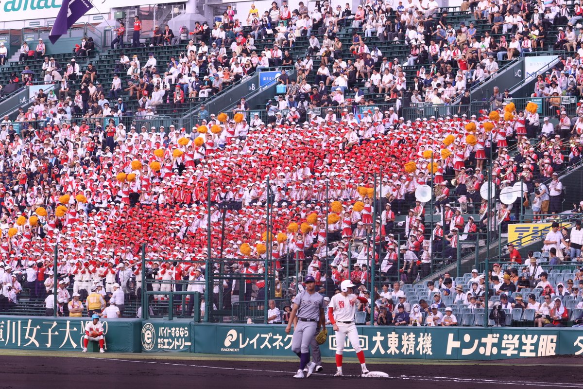 wachiben2020's tweet photo. 山田希翔世代お疲れさまでした！
ありがとう！
彼らが下級生の頃に退部者が2名、少数精鋭の智辯和歌山に激震が走ったに違いありません。
でも彼らは渡邊くん中心に数年の中でも特に力のある世代でした。
昨夏は悔しい思いをし、今春選抜では準優勝。この夏結果は実らずでしたが次のステップで必ず！ https://t.co/o6VbwDacNI