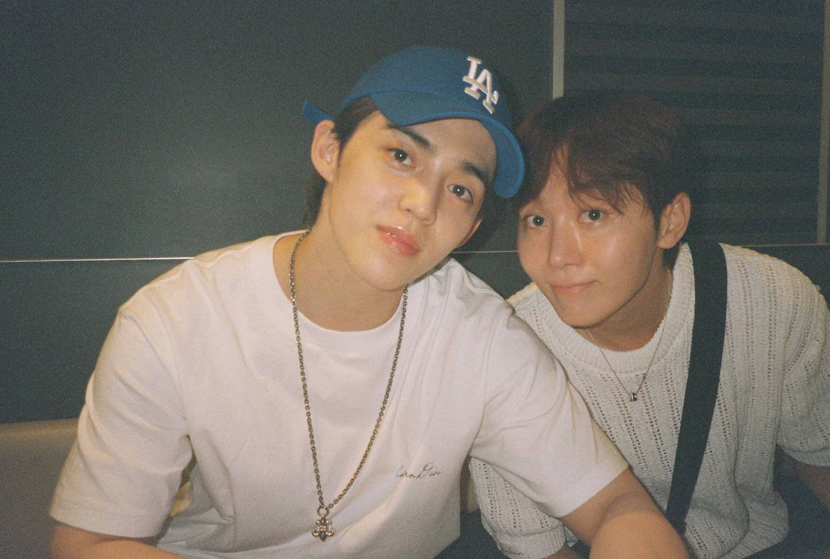 aboutscoups's tweet image. the photo seungkwan uploaded with scoups was from this day too 🥹