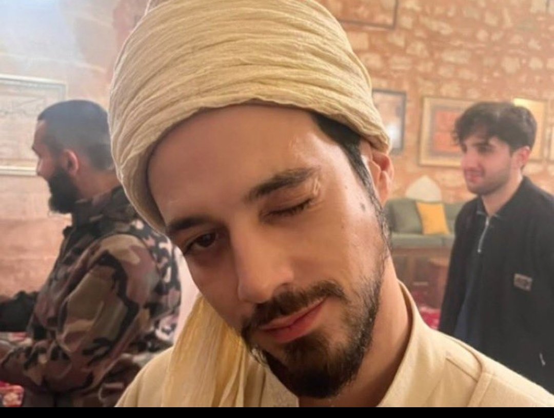 Merty neden göz kırpıyorsun onlyci eşekleri patlattık diye mi 🤣 #MertYazıcıoğlu