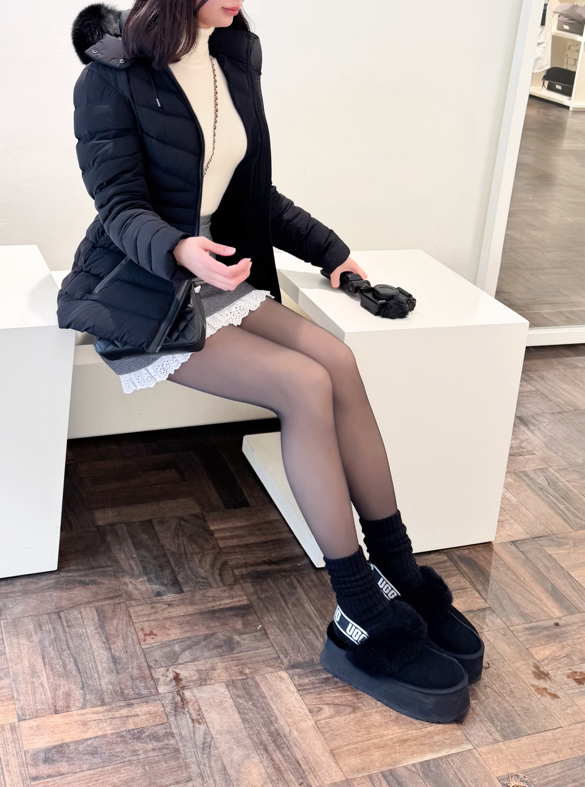 ☆国内完売品☆ラスト1点　UGG イヤーマフ チェスナット アグ UGG アグ オーストラリア UGG Australia Ansley 3312 （CHE