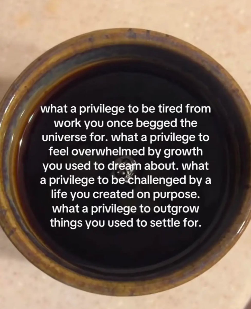 0905q_'s tweet photo. college starting in a week and these are the quotes getting me by :') https://t.co/OVXVDv6TsH