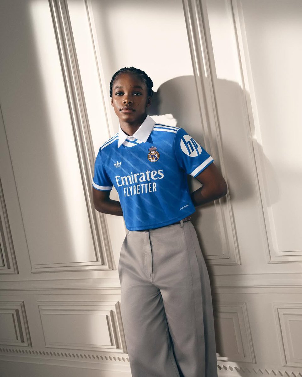 🚨 Linda Caicedo en la presentación de la nueva camiseta Adidas alternativa del #RealMadrid para la temporada 2025/26 🔵🇨🇴