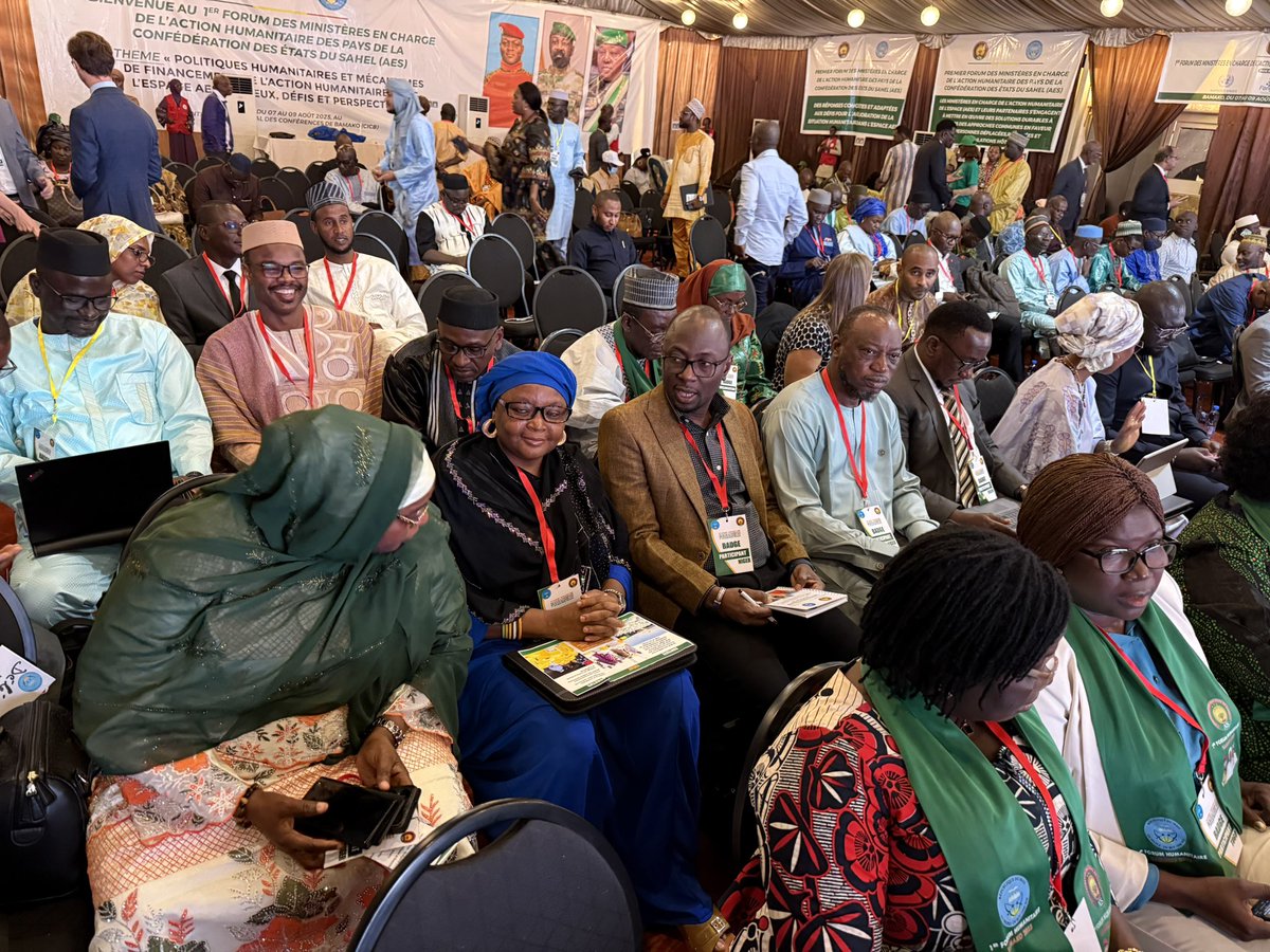 ONGDIKO1's tweet image. DIKO participe activement au 1er Forum des Ministres en charge de l’action humanitaire des États AES, à Bamako (Mali), du 7 au 9 août 2025. Thème : Politiques et financement de l’action humanitaire dans l’espace AES — Enjeux, Défis et Perspectives. #ForumHumanitaire #AES #DIKO