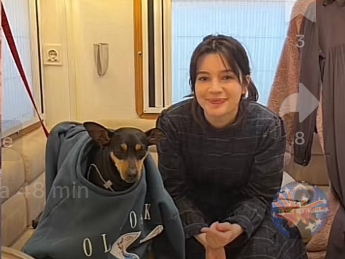 senin gülüşünü yerim güzel ve avel  çiçeğim benim bir de sweatini köpüşe giydirmiş 🤣❤️ #MinaDemirtaş