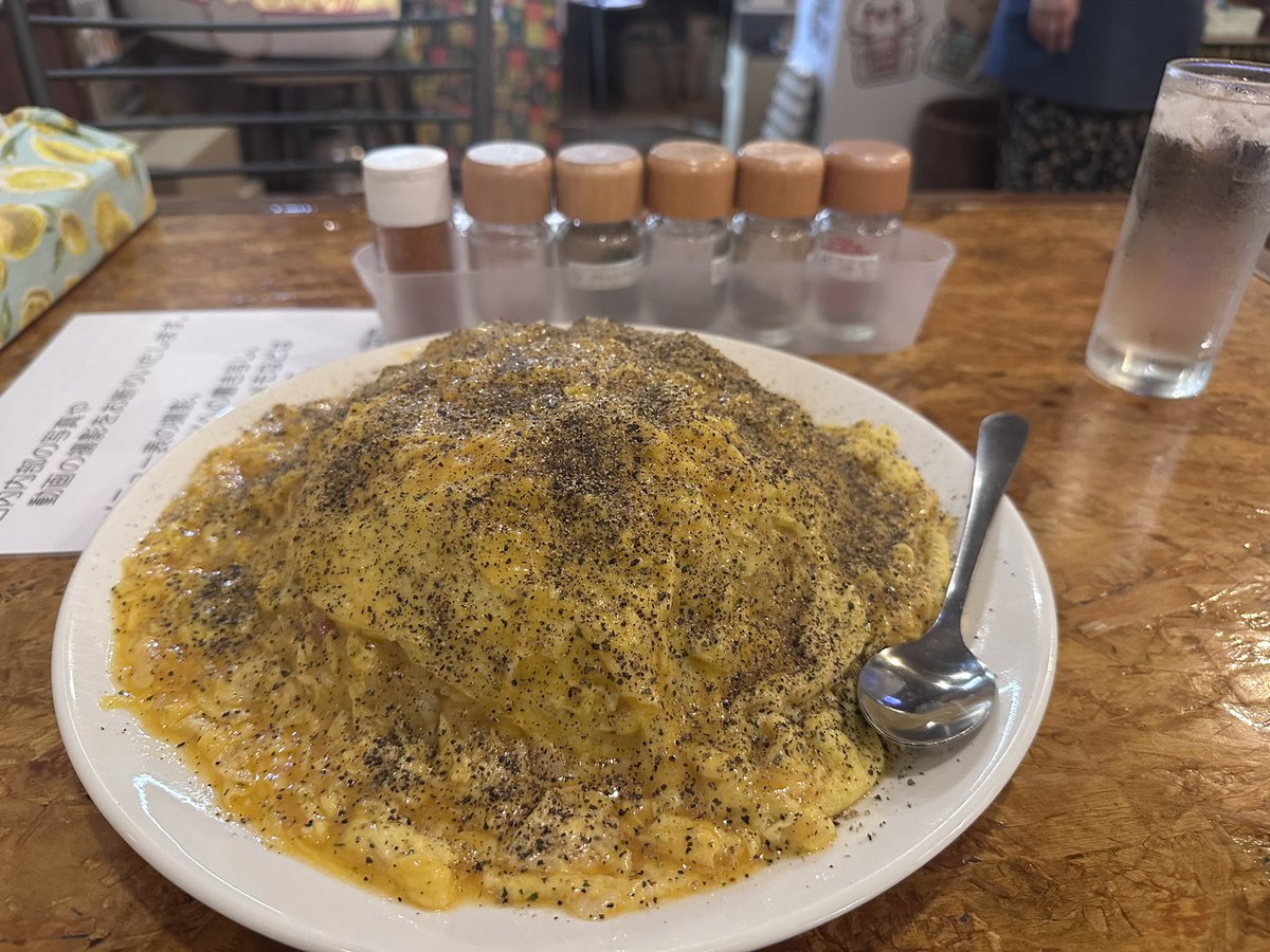 本日の晩御飯はオムライス🐧✨