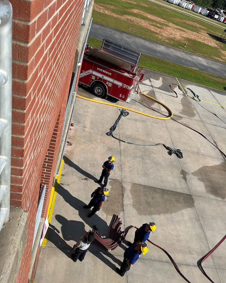 Douglas Cline tweet media