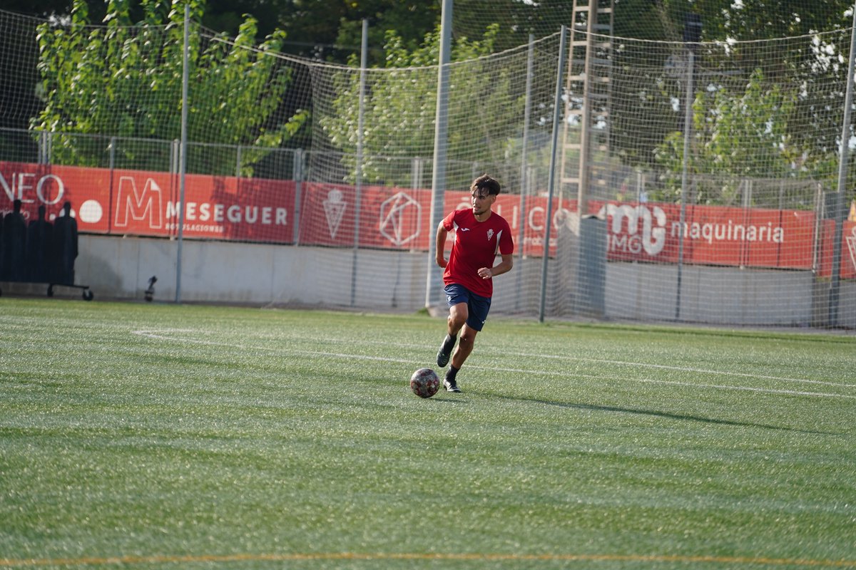 JUVENIL DH REAL MURCIA | ⚒️ 

⚽️ El Juvenil A también afronta su segunda semana de 𝒑𝒓𝒆𝒕𝒆𝒎𝒑𝒐𝒓𝒂𝒅𝒂 

🫡 A las órdenes de <a href="/jdlarrosa/">Jose Larrosa</a> 
#CanteraGrana