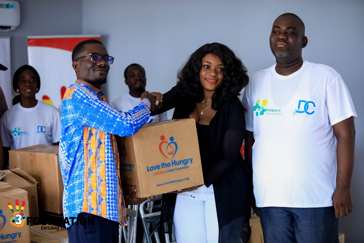 3_FoundationGH's tweet photo. D.C Clinic donates food and medical consumables to 3 Foundation as support to the victims of the Ketu South tidal wave devastation. https://t.co/LiEfWnBPKI