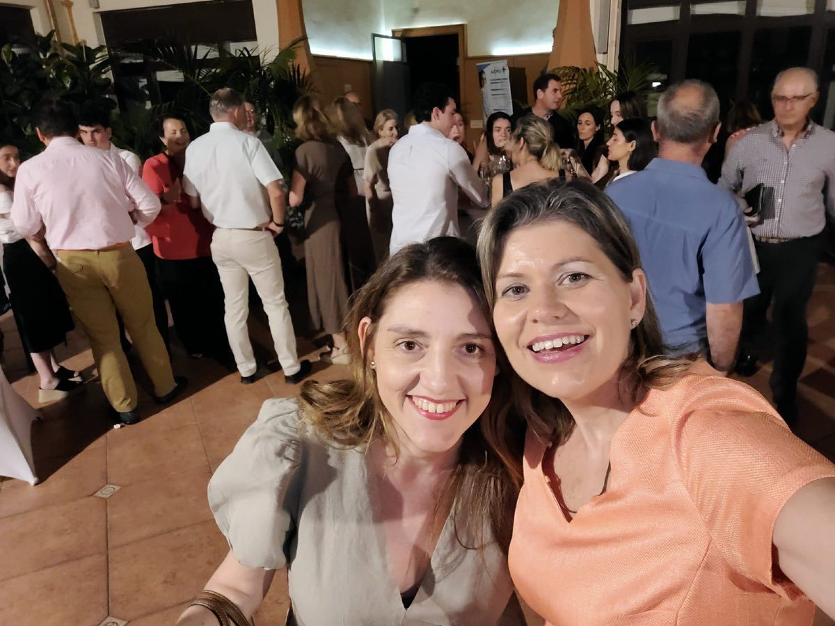 AaaaEtea's tweet photo. 📅 ¿Te gustaría volver a participar en nuestras asambleas y eventos?

Este octubre tendremos una nueva convocatoria para todos los alumni. ¿Qué temas consideras que deben estar en la agenda? ¿Emprendimiento, innovación social, nuevas tecnologías? https://t.co/JroQBpcRNR
