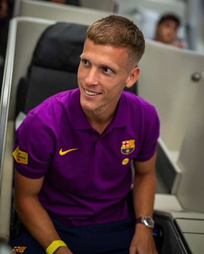 Barça Universal (@barcauniversal) on Twitter photo 🚨 Dani Olmo did not train with the team today due to a muscle overload.
— <a href="/victor_nahe/">Víctor Navarro</a> 🚨 Dani Olmo did not train with the team today due to a muscle overload.
— <a href="/victor_nahe/">Víctor Navarro</a>