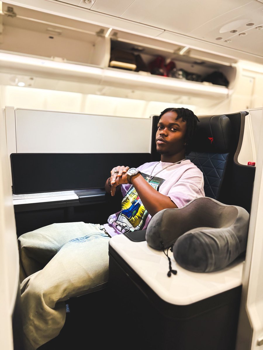 Beeztrap x Kojo Blak jet off for DMV Party in the Park in Washington DC 🇺🇸 <a href="/DMVpartyintheP/">🇺🇸DMVpartyinthepark🇺🇸</a> <a href="/beeztrapkotm/">POWER🛡️</a> <a href="/k0joblak/">Kojo Blak</a>