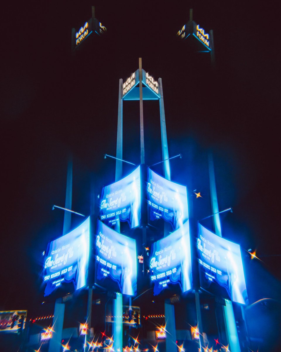 The Kia Forum tweet media