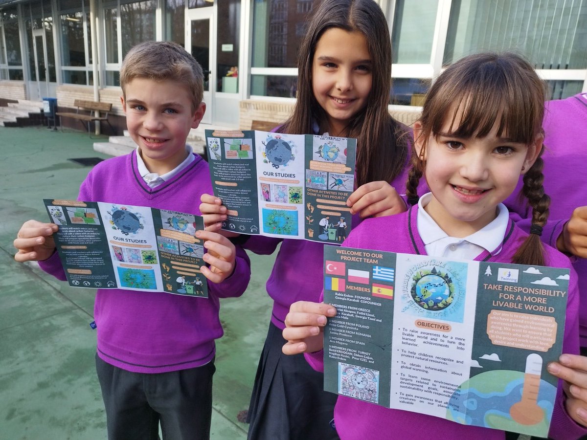 VR_Erasmus+ tweet media