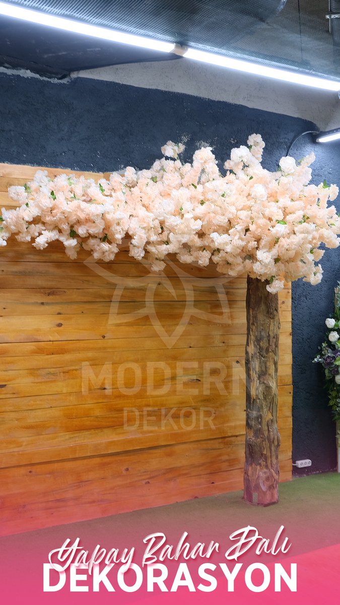 Yapay bahar dalı uygulamaları, alanlarınıza sade ve şık hava katar. Kullanım süresi uzundur ve her geçen gün tazeliğini korur.

instagram.com/moderndekorart 
moderndekor.com.tr

#verticalgarden #dikeybahçe #yapaygül #yapayçiçek #yapaybitki