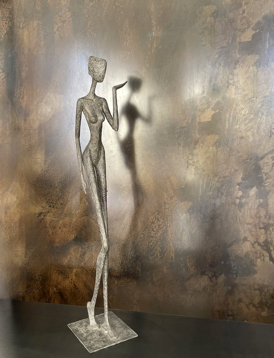 maype7's tweet photo. @GiuseppeTurrisi @ValerioLivia @Biagio960 @DBking85 @CasaLettori @redne2013 @Mercurimc @DavLucia @672Cilia @dianadep1 @albertopetro2 @BrindusaB1 @KaceyKells @cecchi_giovanna @mariatontini1 @PasqualeTotaro @scastaldi9 @agustin_gut @so_contrary @AnnaShi60491189 @lagatta4739 @JohnLee90252472 @djolavarrieta @JimBeattie18 Le langage des corps,
by #SylvieMangaud
#DonneInArte #ArtLovers
#WomanInArt #SculptureArt https://t.co/crM49YsFtC