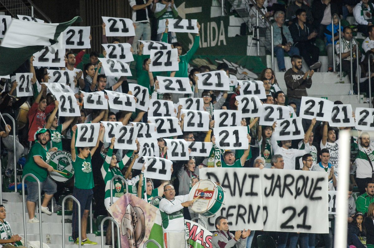 ✨ 𝐃𝐚𝐧𝐢 𝐉𝐚𝐫𝐪𝐮𝐞 𝐬𝐢𝐞𝐦𝐩𝐫𝐞 𝐜𝐨𝐧 𝐧𝐨𝐬𝐨𝐭𝐫𝐨𝐬 ✨

16 años sin ti. Ni el Elche CF ni el fútbol español te olvidaremos jamás.

Eterno, 21 💙