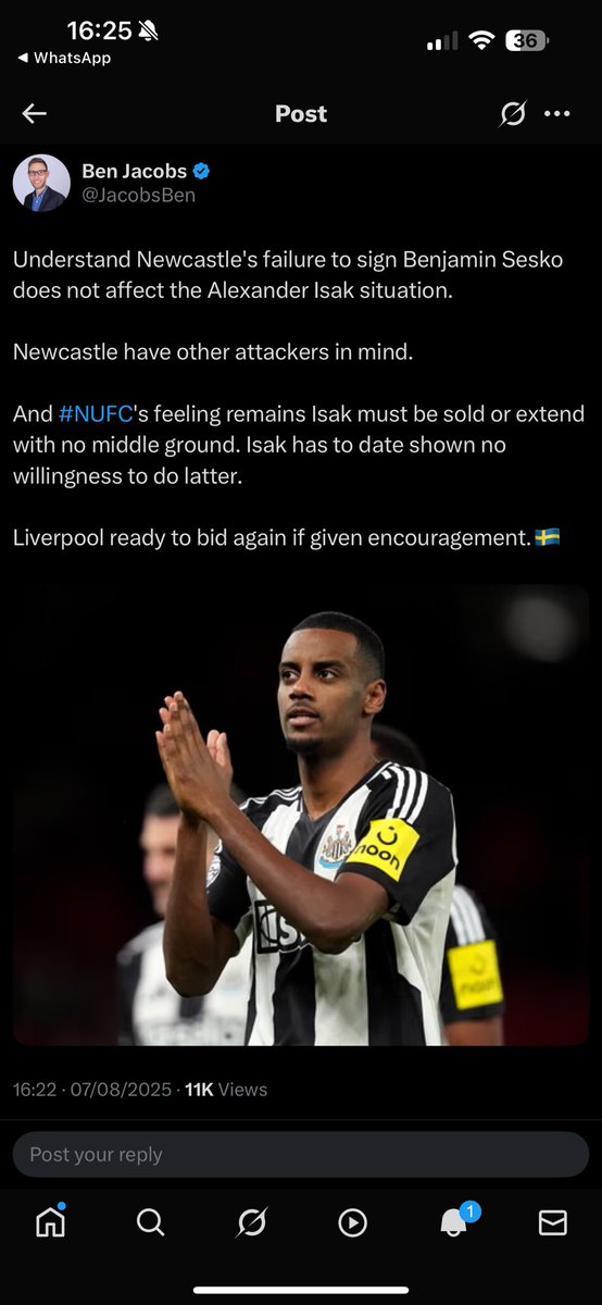 MrSlyOffical's tweet photo. @GeorgeWales13 @MajesticLFC @CraigHope_DM @markmcadamtv Must be sold or extended and he isnt extending dont think it matters whether you sign or not hes not training or playing with the first team and per fabrizio so sit tight cause you might end up with just wissa https://t.co/zIzB9aAYPp