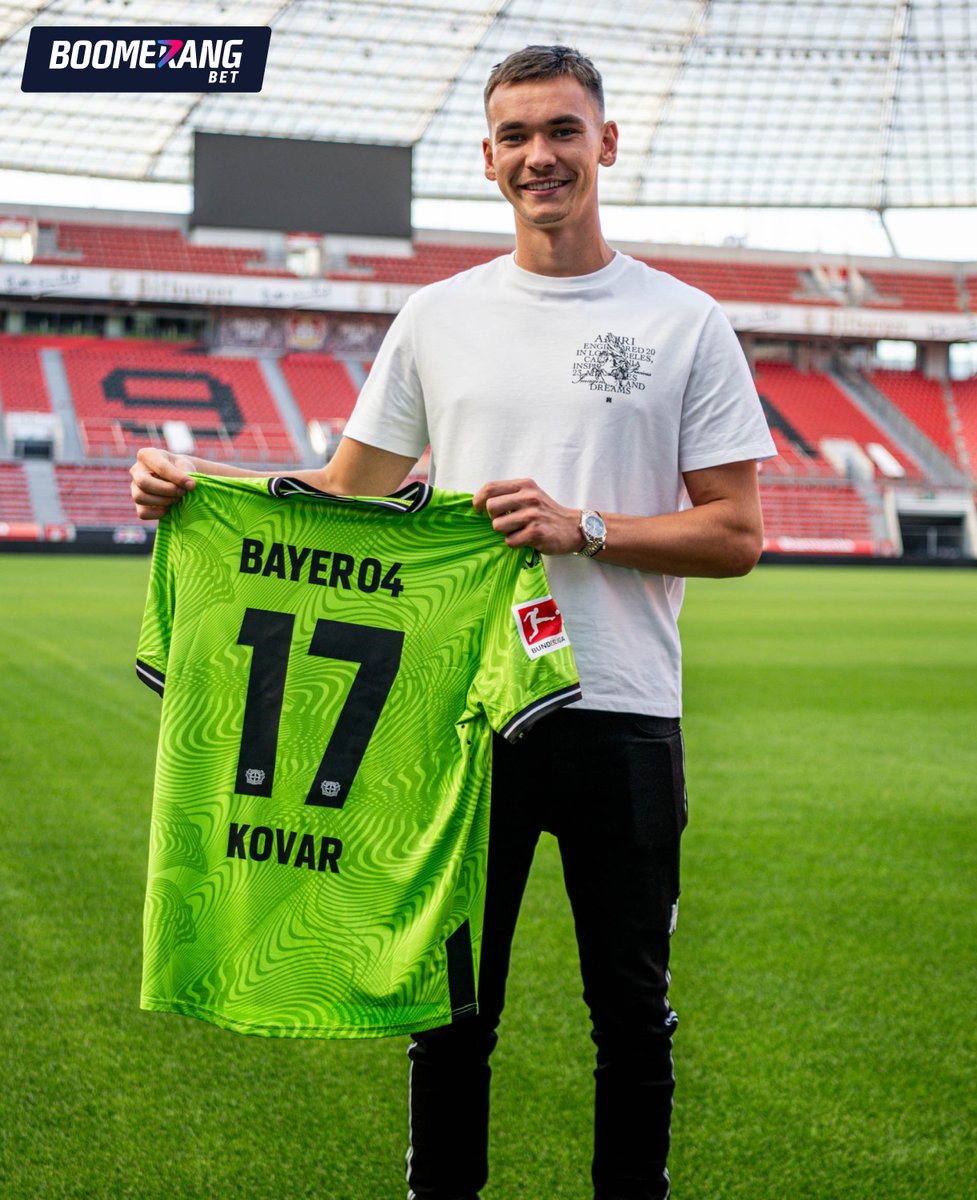 👉 Matej Kovář über seine Zeit bei Bayer Leverkusen, in der er trotz seiner offiziellen Rolle als Ersatztorwart auch in Champions-League-Spielen und im Finale der Europa League zum Einsatz kam:

„Ja, die Idee war, nach und nach einen Übergang zwischen Lukáš Hrádecký und mir zu