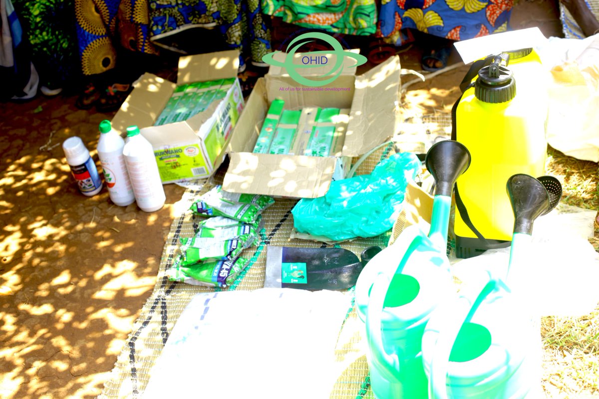 ReframeNetwork's tweet image. In Uganda, OHID used a small GWBF grant to support farmers, not by prescribing, but by listening. Seeds and tools were chosen by the farmers themselves. Agency doesn’t need big budgets, just trust. When those with lived experience decide, real change happens