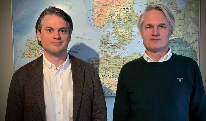 OE_greenmarine's tweet photo. Study: Incentive gaps hindering decarbonization of Swedish short sea dry bulk fleet
https://t.co/M2UiZsgJjU
#maritime #drybulk #shipping #decarbonization #greenfleet https://t.co/VyKqIQpig7