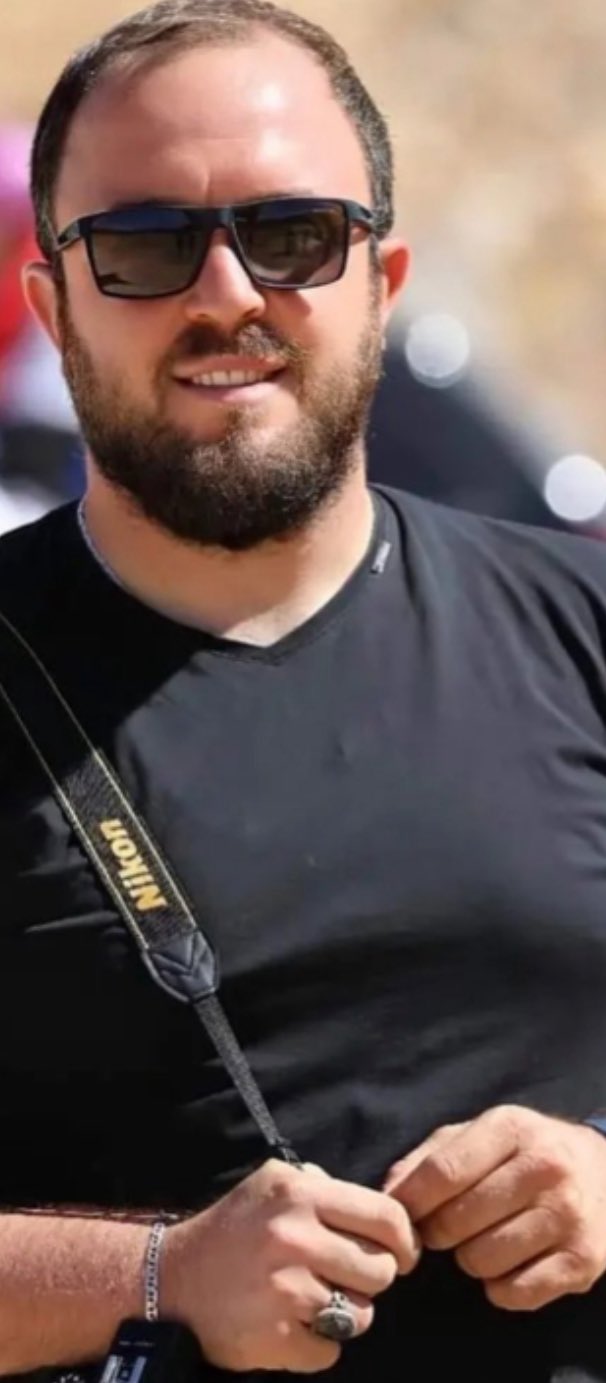 صورة متداولة للشاب محمد شحادة  (اكس)