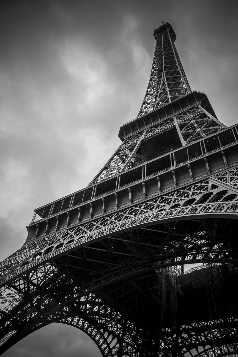 earthcurated's tweet image. — once upon a time in Paris