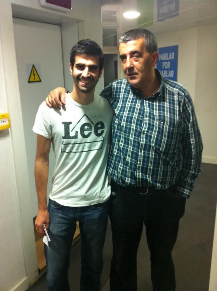 Descanse en paz Mítico Manuel Esteban Manolete. El mayor lector que he visto en mi vida y que trataba igual a toda la gente en la redacción, fueras quien fueras. Un gran abrazo a su familia.