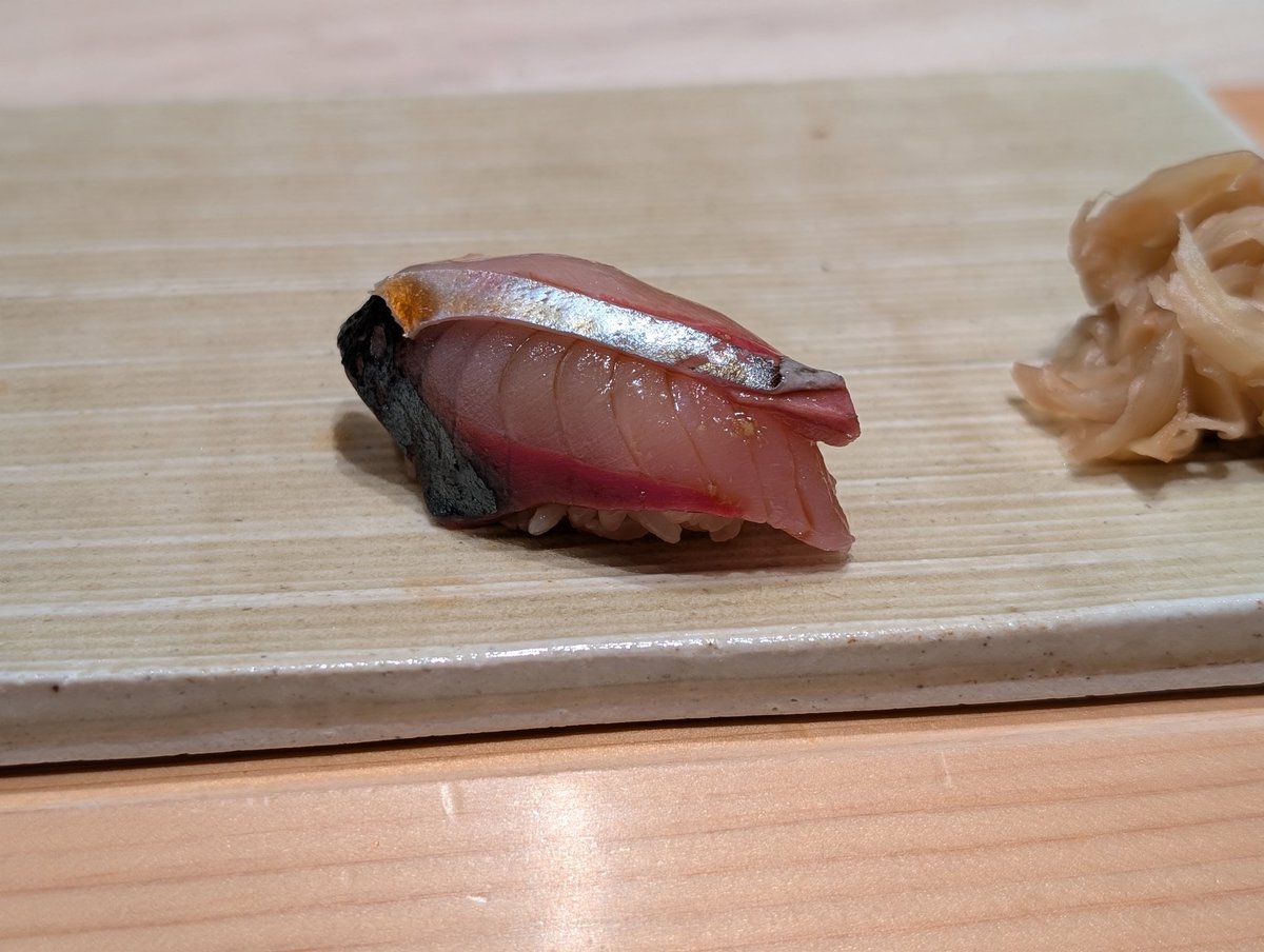 96nk22's tweet photo. ヒカリモノが好き🐟️♡ https://t.co/TmyTEJFOgI