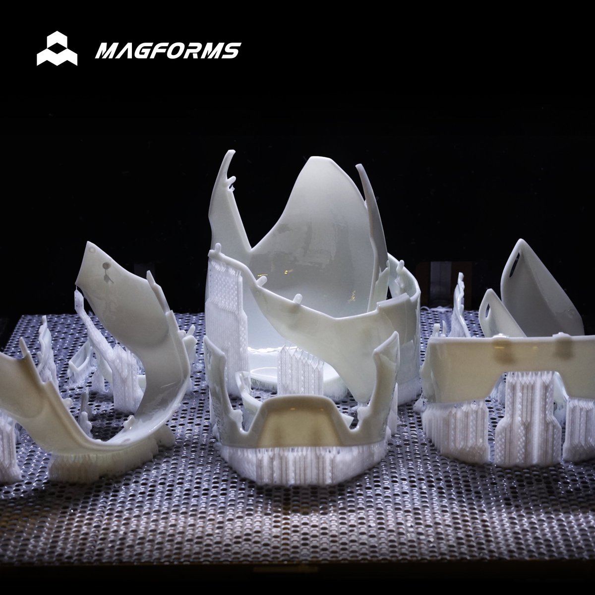 magforms's tweet image. The Magforms SL800, with its 800×800×550 mm build volume, high precision, and open-access design, empowers rapid prototyping of large electronic parts. Equipped with a Scanlab galvanometer and an AOC laser, it delivers outstanding accuracy and performance.

#SL800 #slaprinter