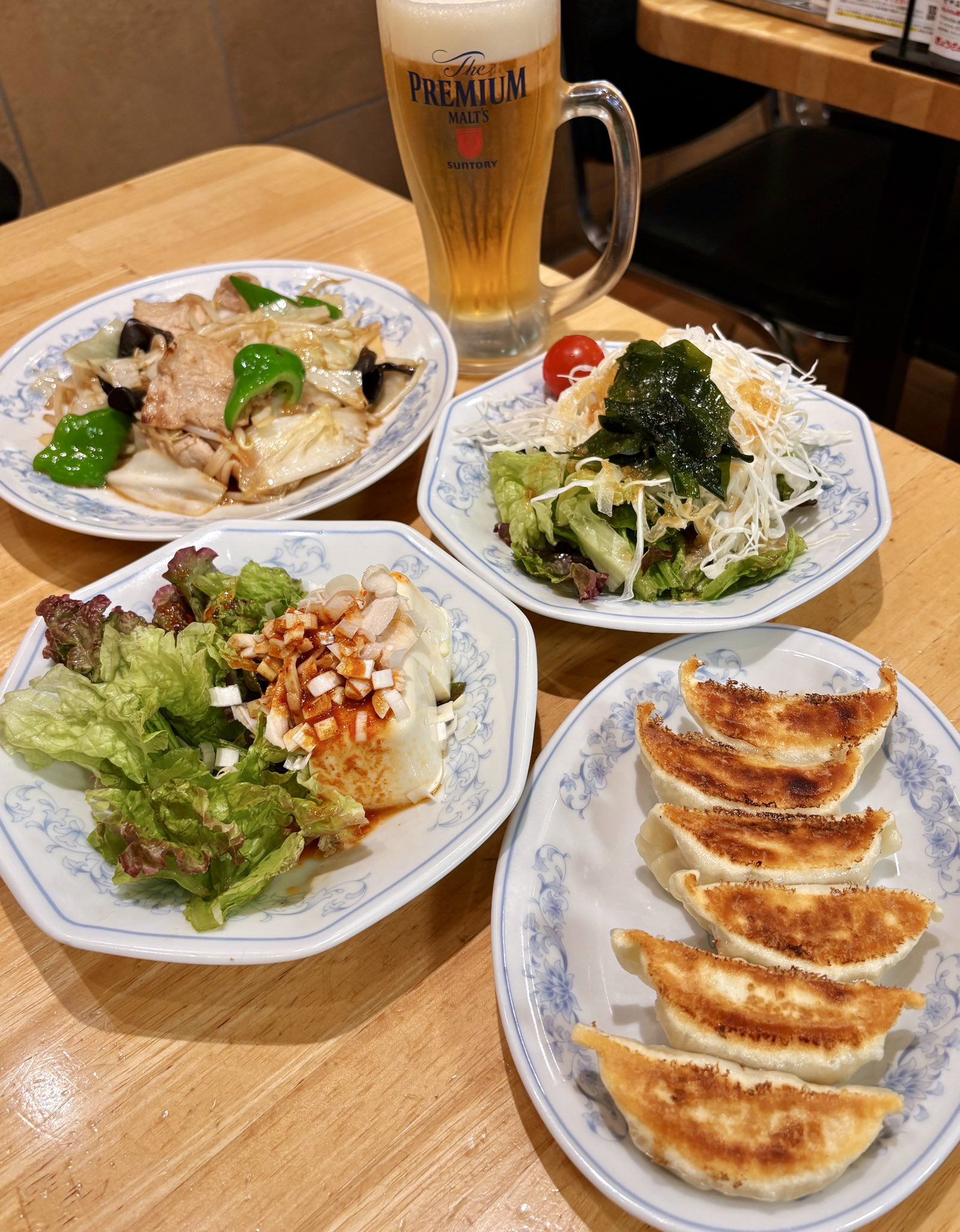 ニャン太　ぎょうざの満州①② ジョッキ2&餃子皿2&八角皿2 ニャン太様専用 ぎょうざの満州①② ジョッキ2&餃子皿2&八角皿2