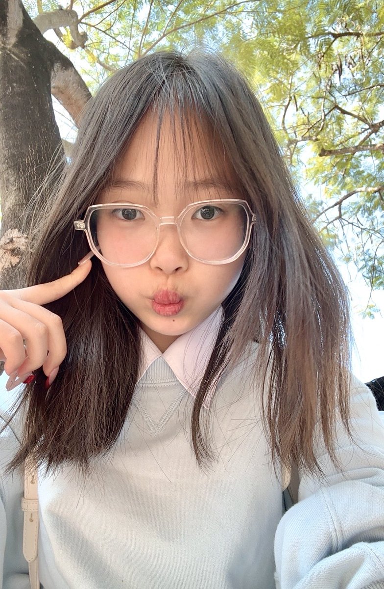 umu捧油想找我算塔塔呀  •͈ ₃ •͈
