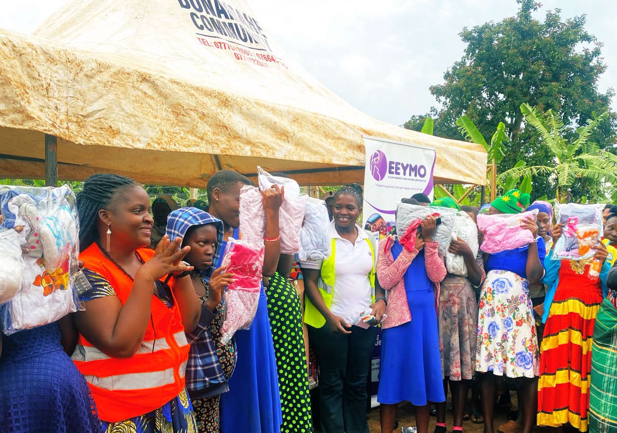 EEYMO207's tweet photo. When no one is there during the pregnancy, we choose to stand with them @EEYMO207 we're committed to providing safe spaces, resources, and guidance for all girls to thrive! #EmpowermentThroughSupport https://t.co/fm4WP9Z3BS