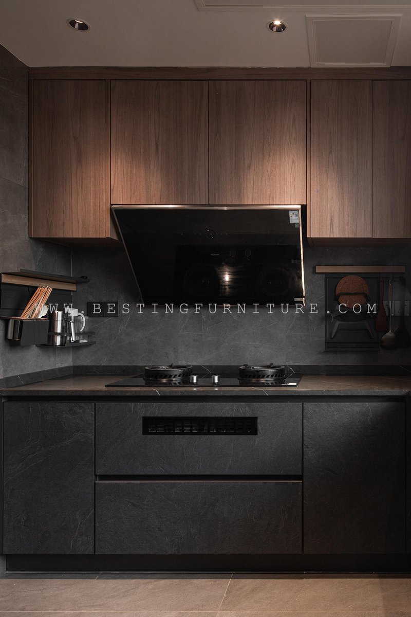 TradingBes's tweet image. #case A dark kitchen can have dark walnut grain and marble grain slabs with black rock slab countertops.

🌐 bestingfurniture.com
#Darkkitchen #Darkkitchencabinet #walnutcabinets #Marbletexturedartpanels