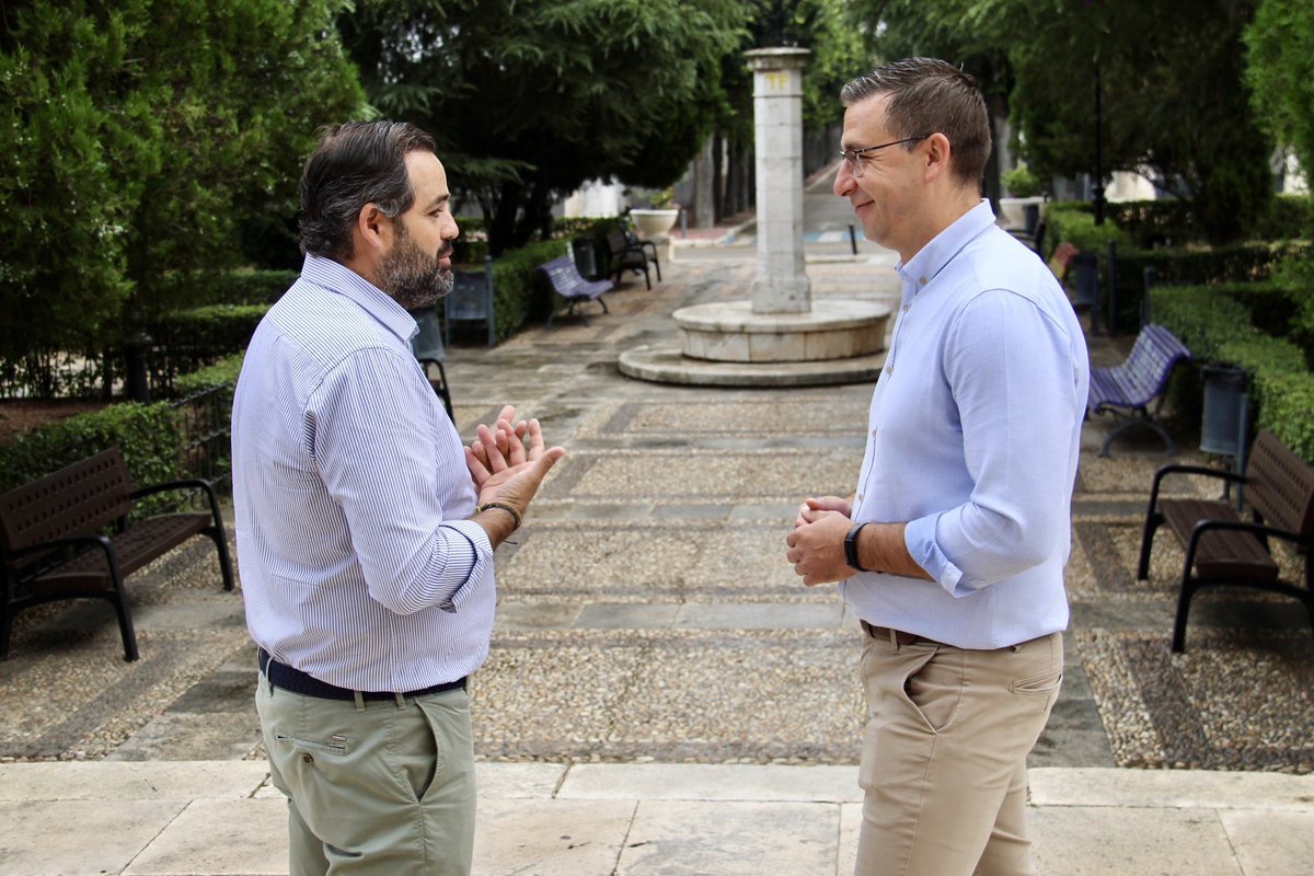 🚨 El Gobierno de Page debe atender de manera urgente las necesidades de Seseña tras dos años de abandono institucional.

Es urgente el centro de salud de El Quiñón, el convenio sanitario con Madrid o la ampliación del IES El Lago.

📍De la mano del alcalde, Jaime de Hita, vamos