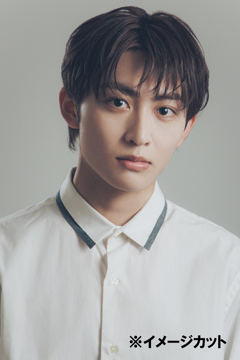 d*2様 日野友輔 1st写真集 hiSTORY1 9冊券限定生写真