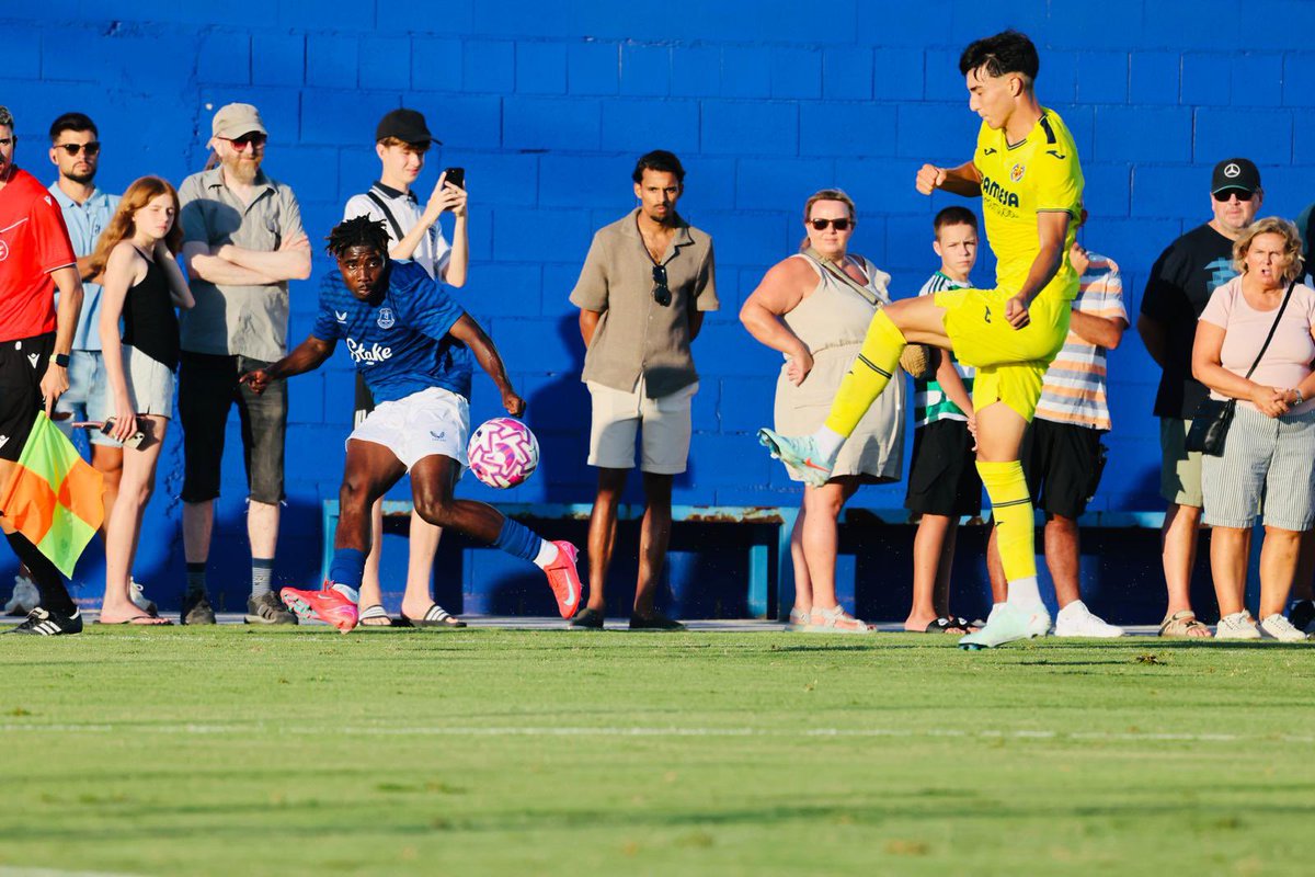 Kingsford Boakye Yiadom 🇬🇭 scored twice for Everton in their preseason match yesterday, helping the team secure a 3-1 victory <a href="/Everton/">Everton</a> <a href="/EvertonAcademy/">Everton Academy</a>