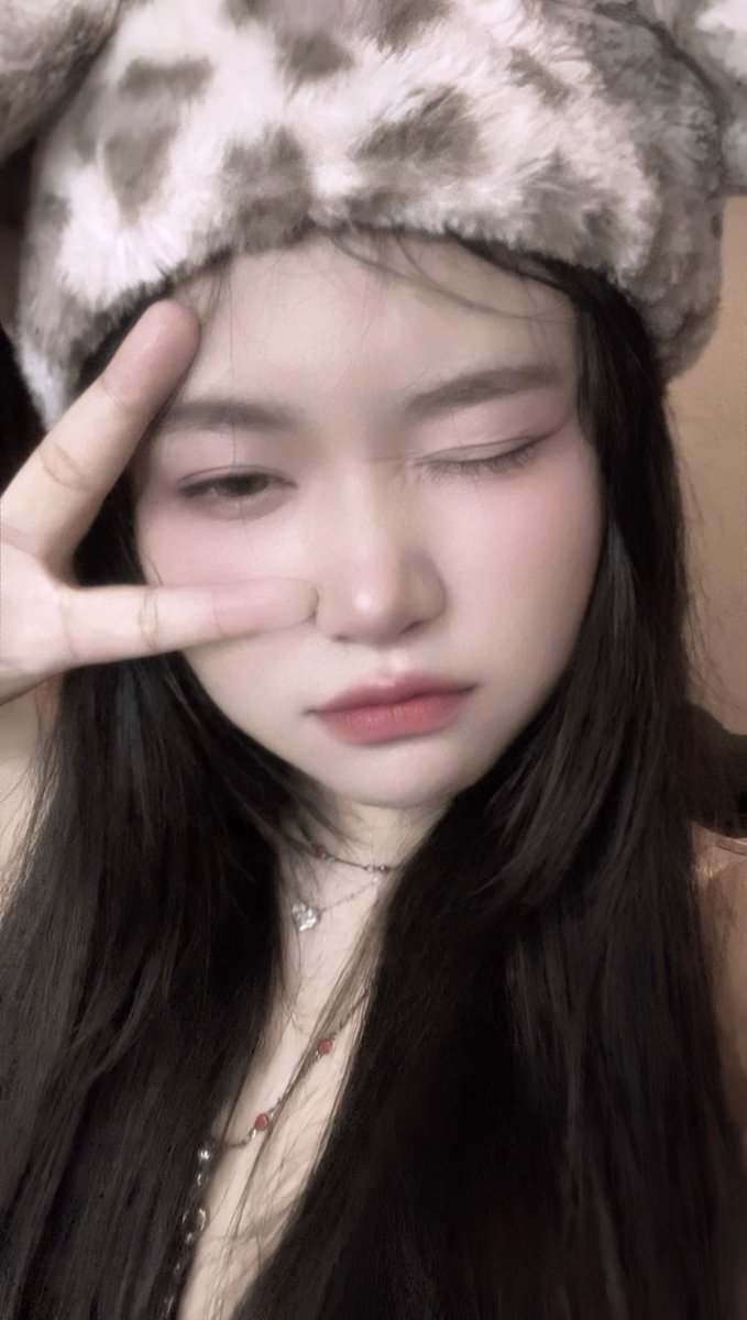 ✌🏻

 #บางแสน #ศรีราชา #พัทยา #ชลบุรี #อมตะชลบุรี #สาวอวบ #chubby