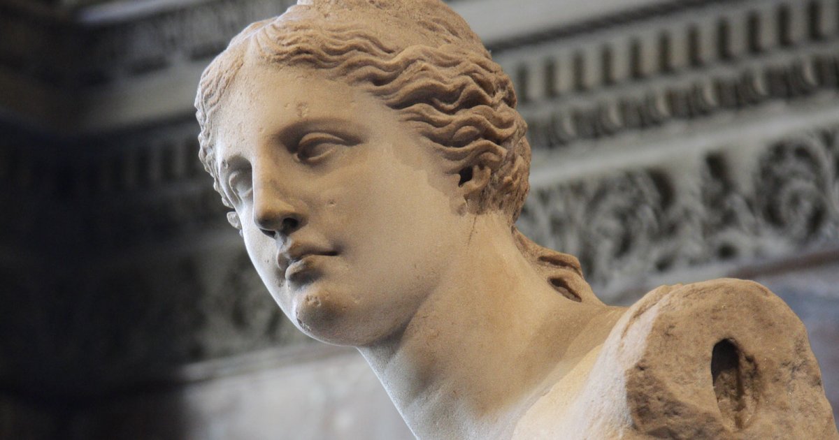 famartinez2001's tweet image. Solo por poder contemplar la Venus de Milo y la Victoria de Samotracia,  es de visita obligada el @MuseeLouvre