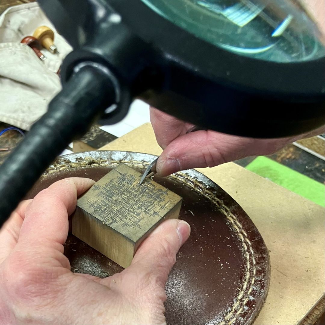 Guess what workshop course we have coming up for you in September... 🪵🖌️ 
Join us here is our historic workshop for a one-day wood engraving course with Peter Smith✨
📅 Tuesday 23rd September 2025 11am-5pm
🔗 sbf.org.uk/whats-on/view/… 

#woodengraving #printing #art #creative