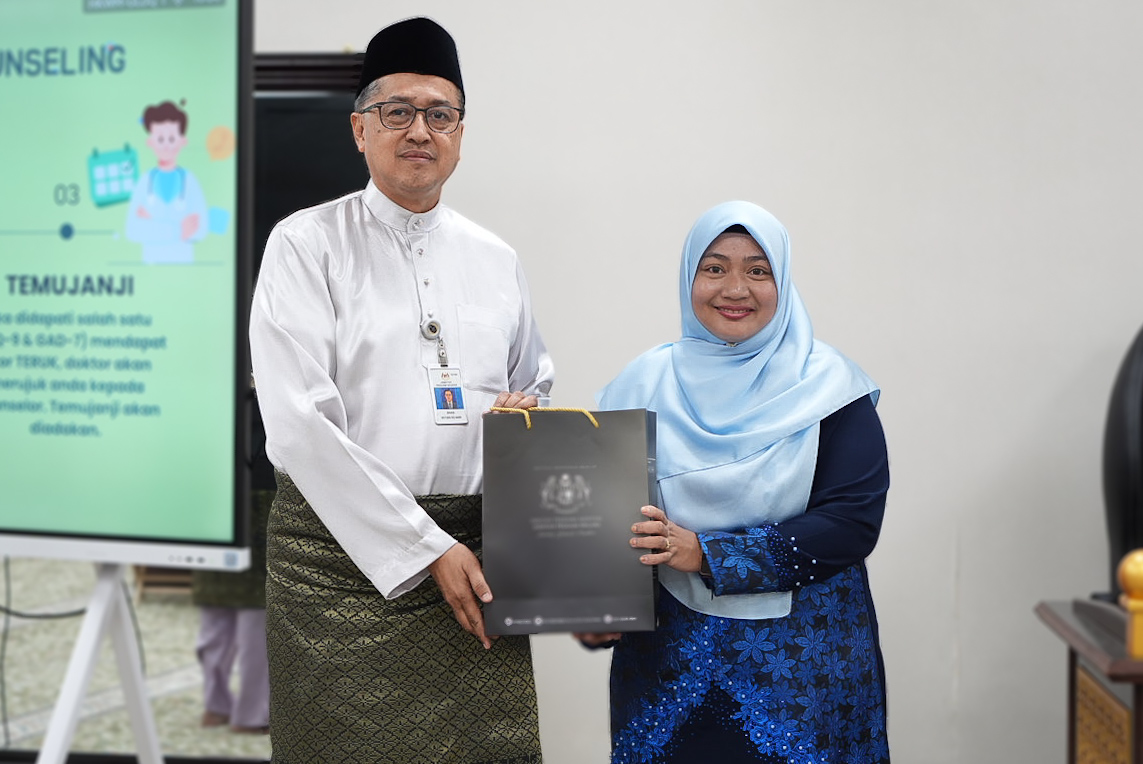 8 Ogos 2025 | Majlis Bacaan Surah Yaasin dan Tazkirah Bulanan anjuran Bahagian Syariah dan Pengharmonian Undang-Undang (BSPUU) serta Jawatankuasa Surau Ali bin Abu Talib berlangsung pada pagi Jumaat, 8 Ogos 2025, bersamaan 14 Safar 1447 Hijrah.

#AGCMADANI
#JabatanPeguamNegara