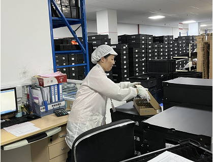 She’s never designed a device, but every Robustel product bears her mark. Since 2019, Qiongchao has kept a zero-error inventory record, guarding quality from the ground up.  

Discover more: zurl.co/hmPay
#QualityControl #EmployeeSpotlight #SmartFactory #IoTIndustry