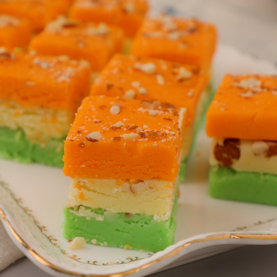 5 Easy Independence Day Recipes to Make at Home. Link Below👇
rebrand.ly/c99c84

#IndependenceDay2025 #IndependenceDayrecipes #easyrecipes #IndiaFoodNetwork